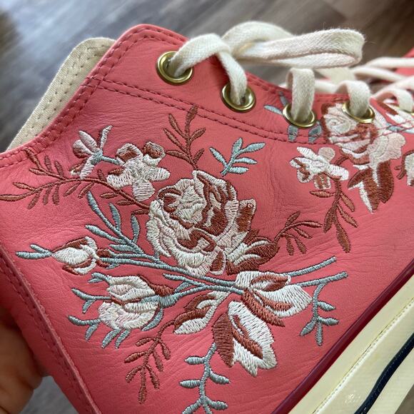 Converse Chuck 70 High Top Embroidered Leather Sneakers Pink Floral Women Sz 6 - Picture 7 of 10
